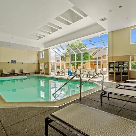 Chicago Club Inn & Suite Oakbrook Terrace Exterior foto
